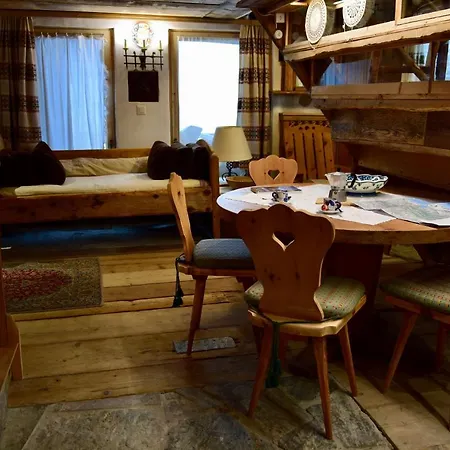 Chalé Chalet Chesa Orlegna Casaccia